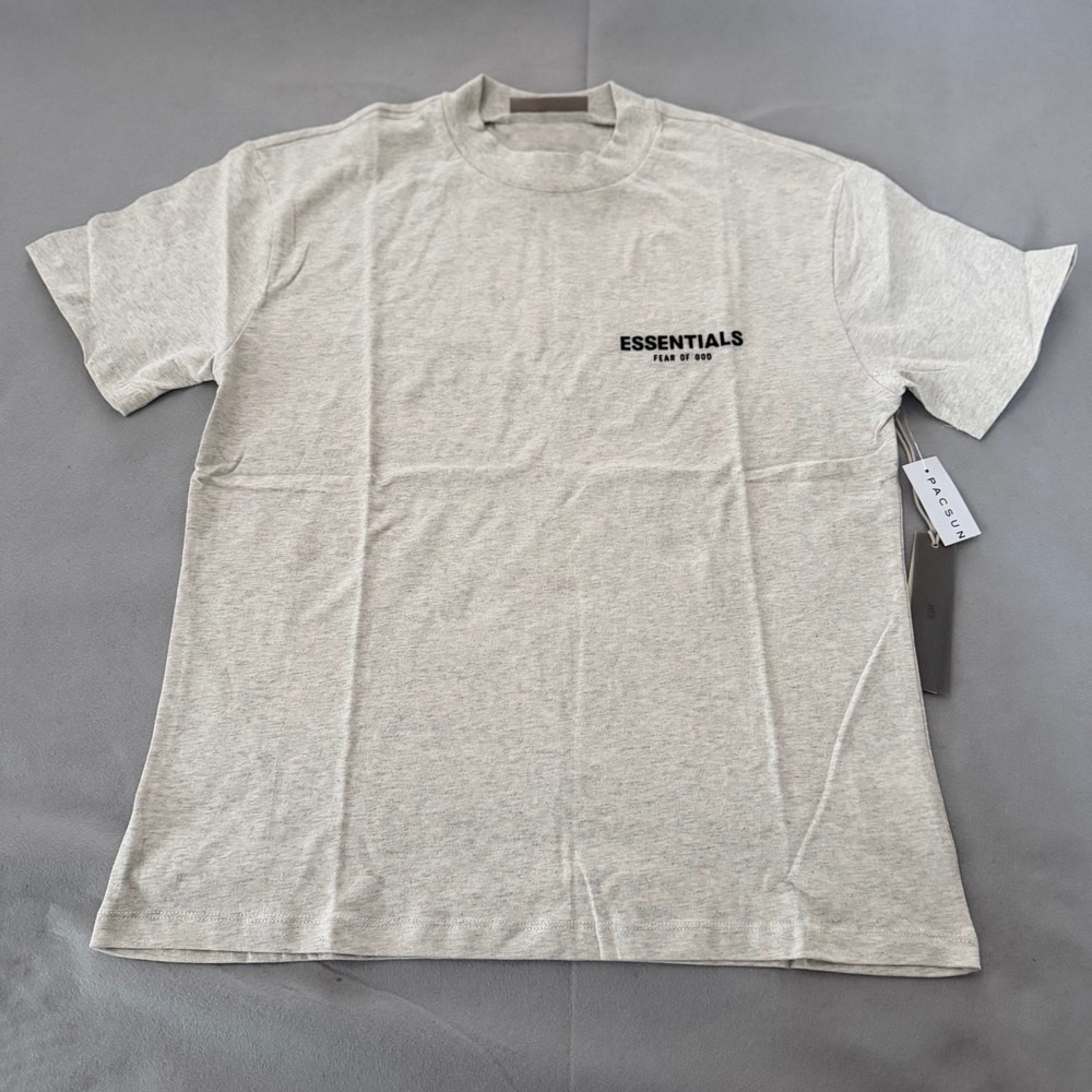 Fear of God Essentials T-Shirt Light Oatmeal Logo Tee Mens Size Small NEW